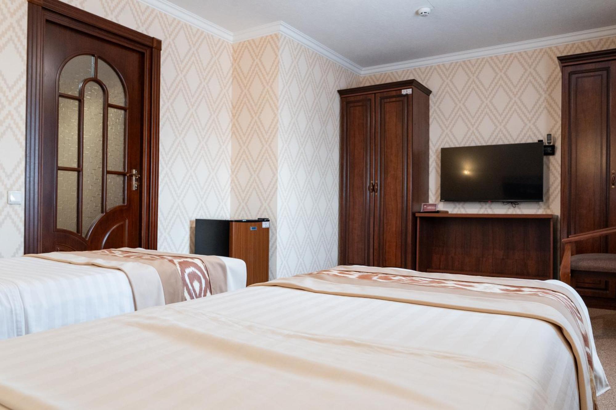 Meros Boutique Hotel Samarkand Bagian luar foto