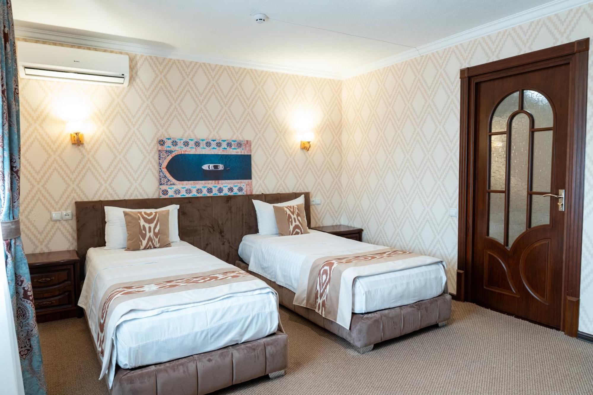Meros Boutique Hotel Samarkand Bagian luar foto