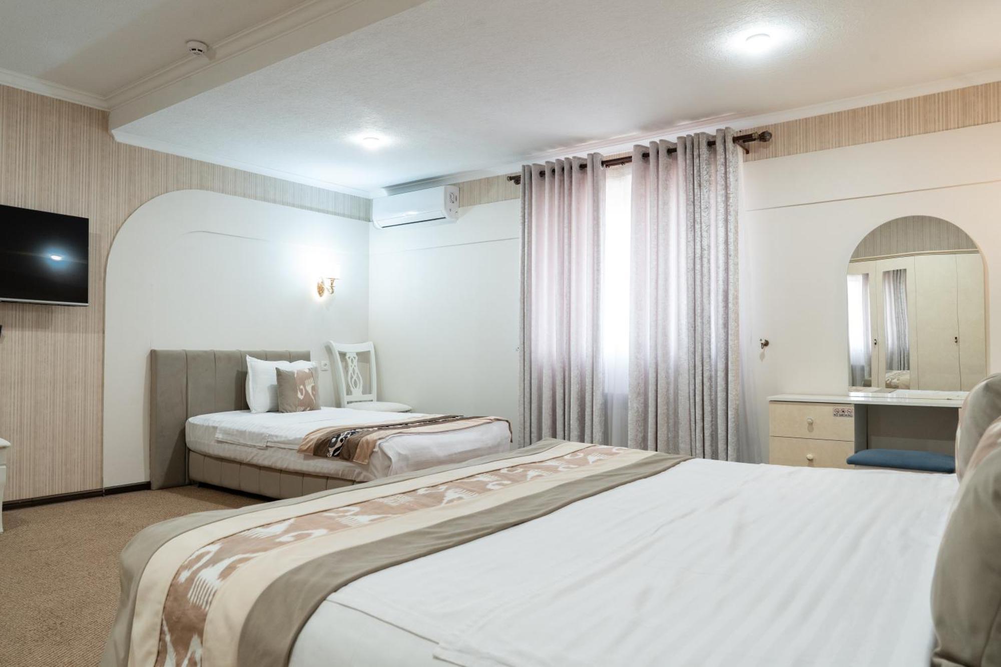 Meros Boutique Hotel Samarkand Bagian luar foto