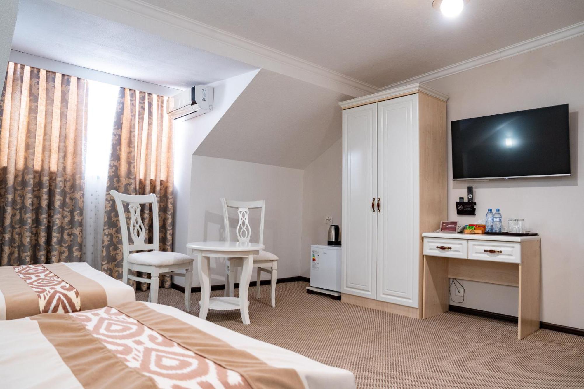 Meros Boutique Hotel Samarkand Bagian luar foto