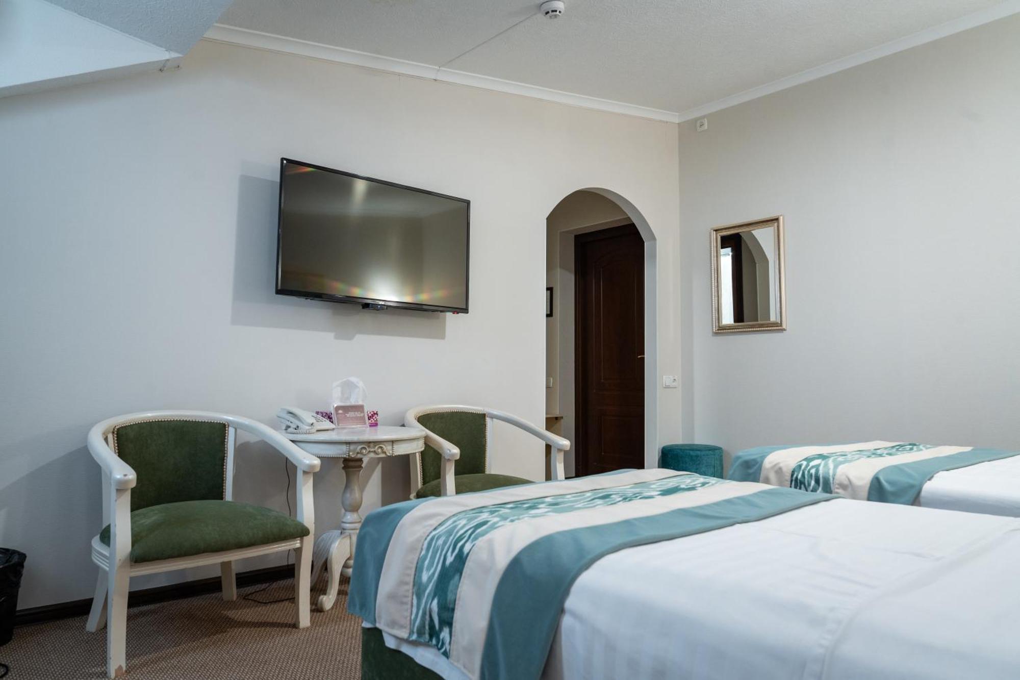 Meros Boutique Hotel Samarkand Bagian luar foto