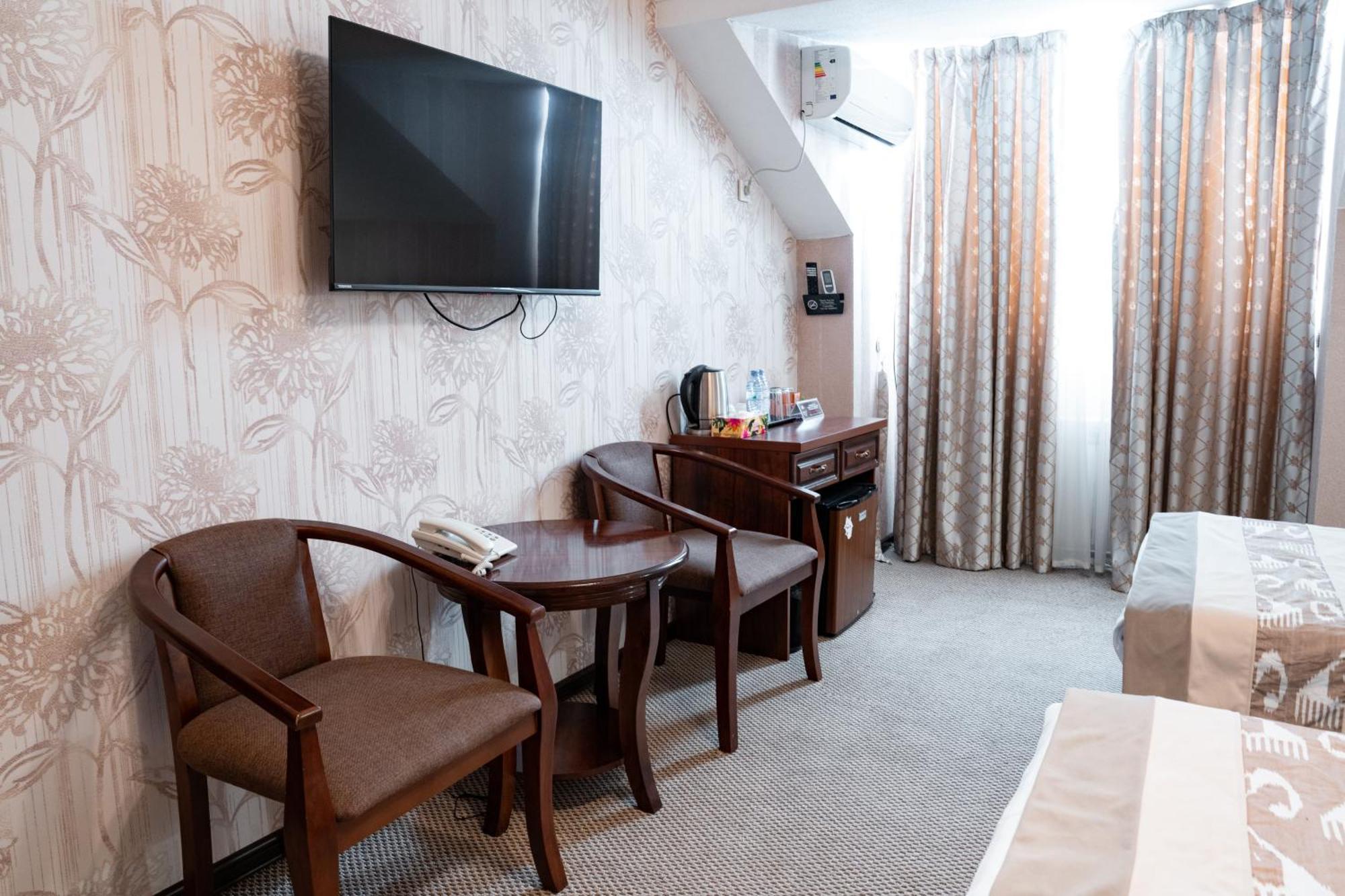 Meros Boutique Hotel Samarkand Bagian luar foto