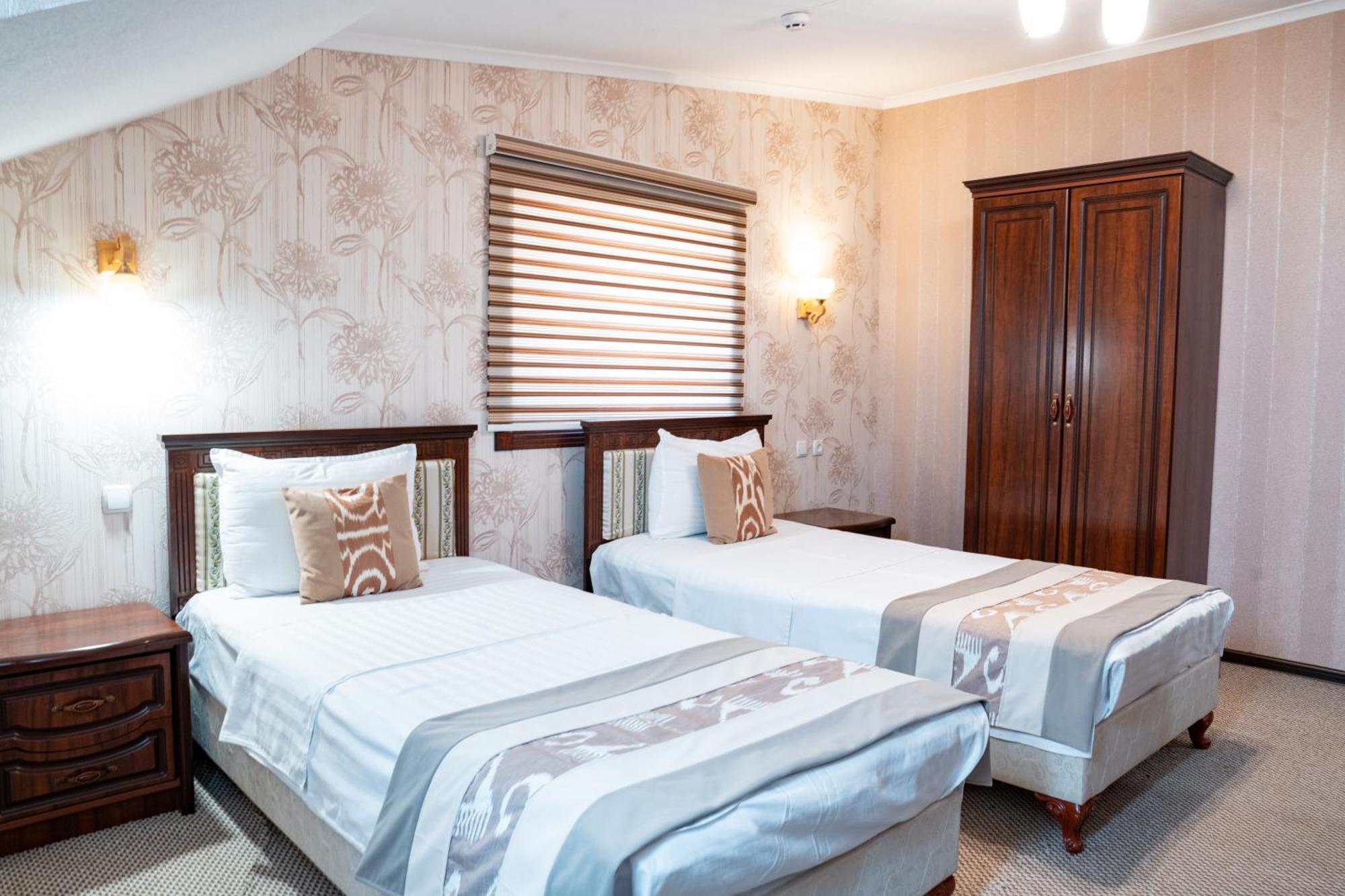 Meros Boutique Hotel Samarkand Bagian luar foto