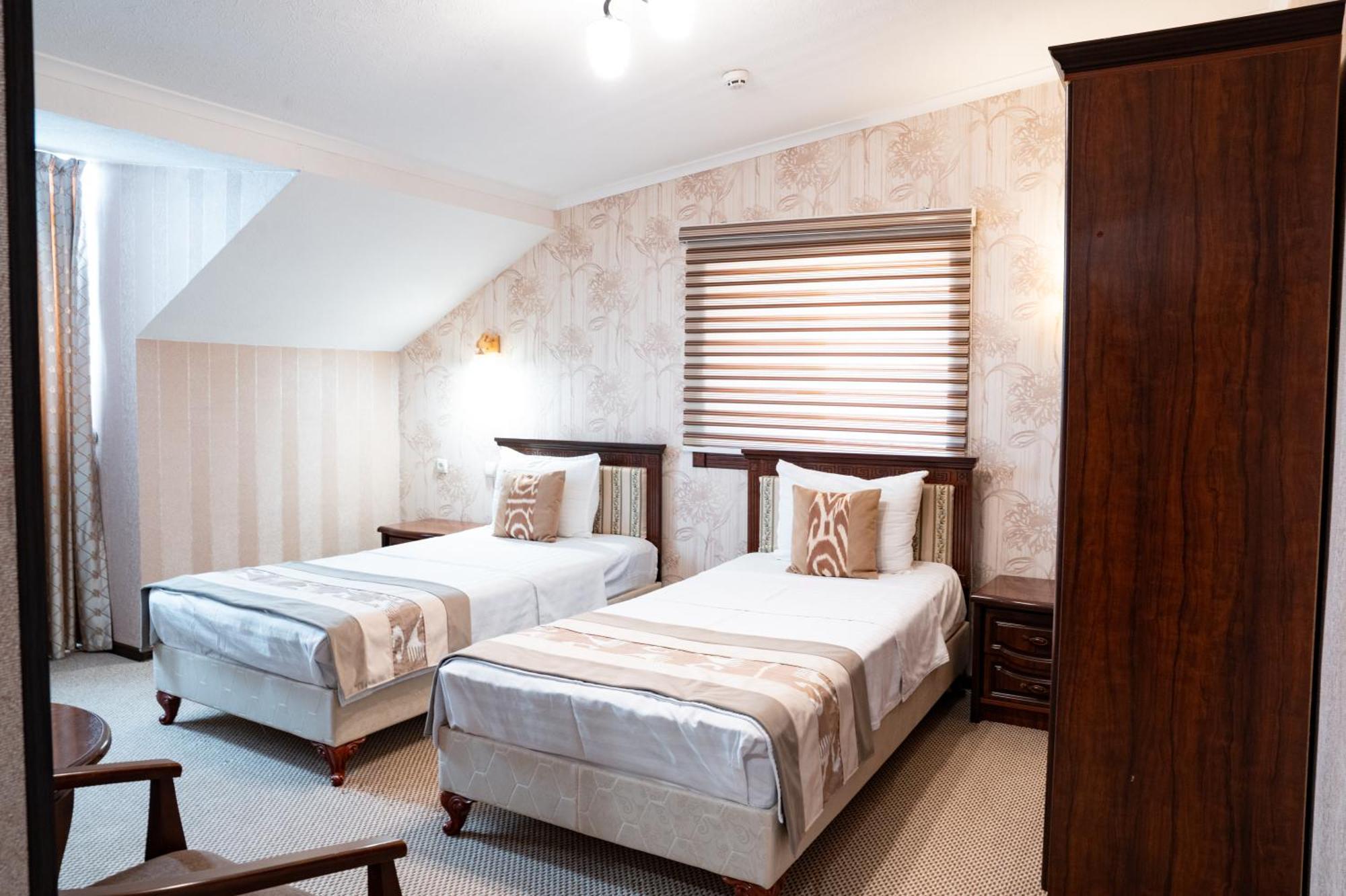 Meros Boutique Hotel Samarkand Bagian luar foto