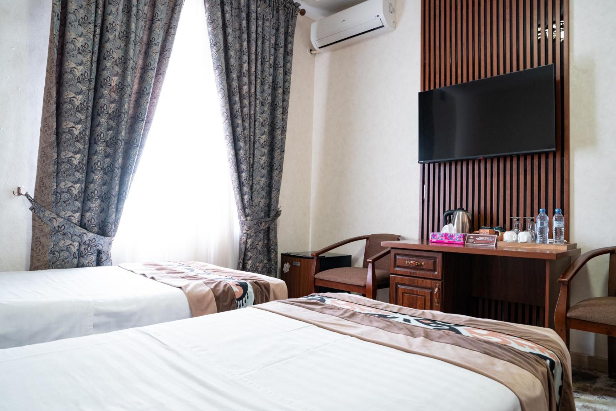 Meros Boutique Hotel Samarkand Bagian luar foto