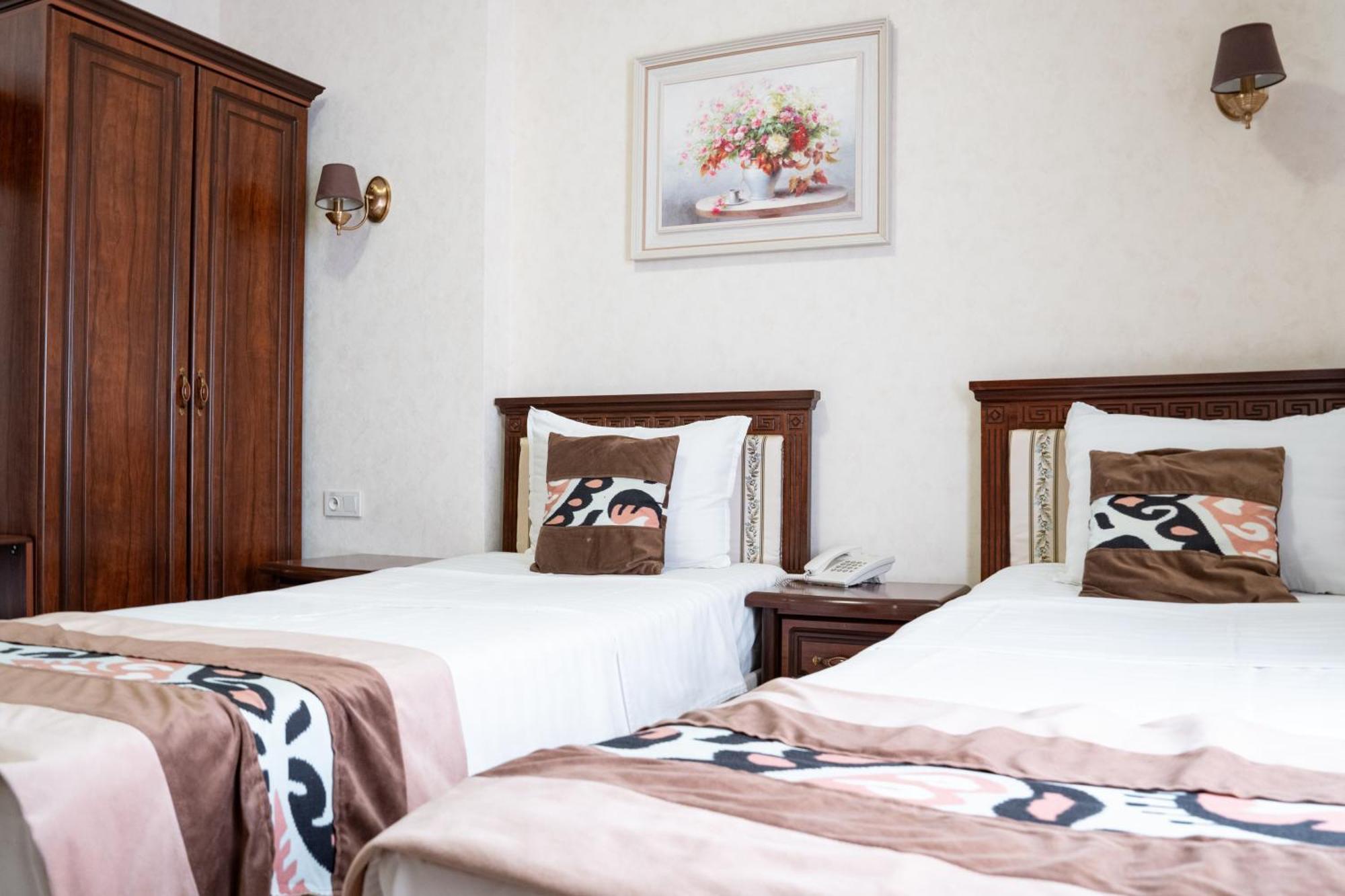 Meros Boutique Hotel Samarkand Bagian luar foto