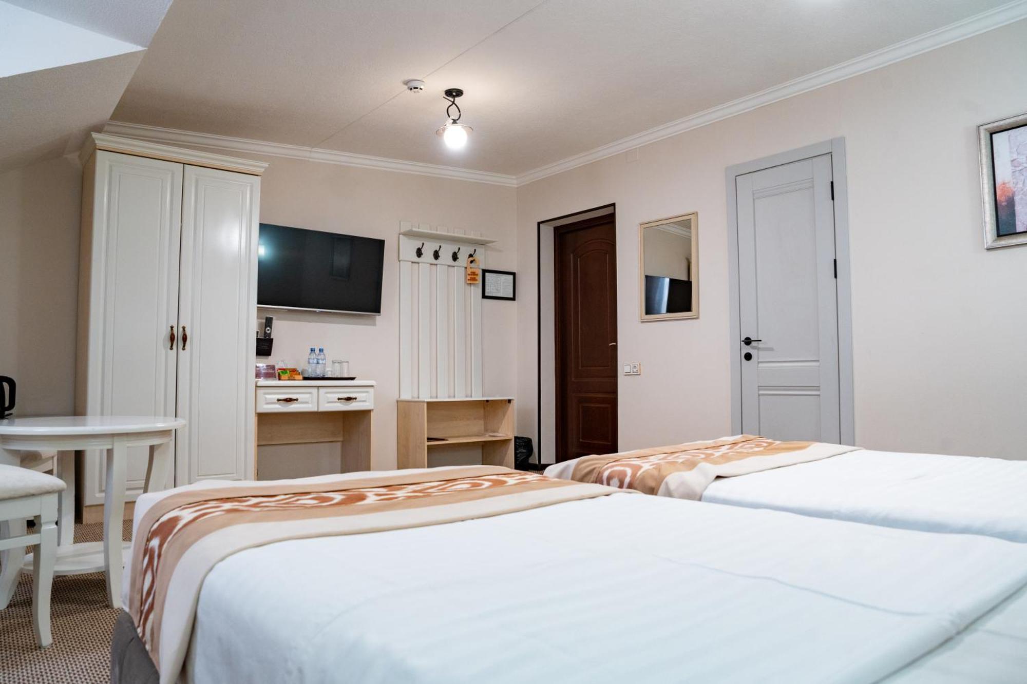 Meros Boutique Hotel Samarkand Bagian luar foto