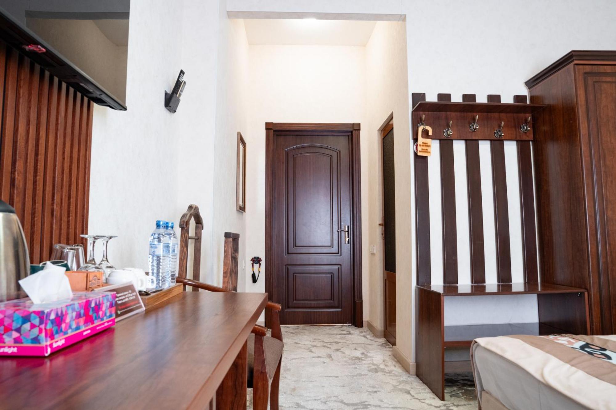 Meros Boutique Hotel Samarkand Bagian luar foto
